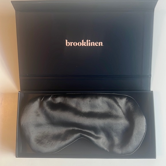 Brooklinen Accessories Brand New Brooklinen Sleep Mask Color Is A